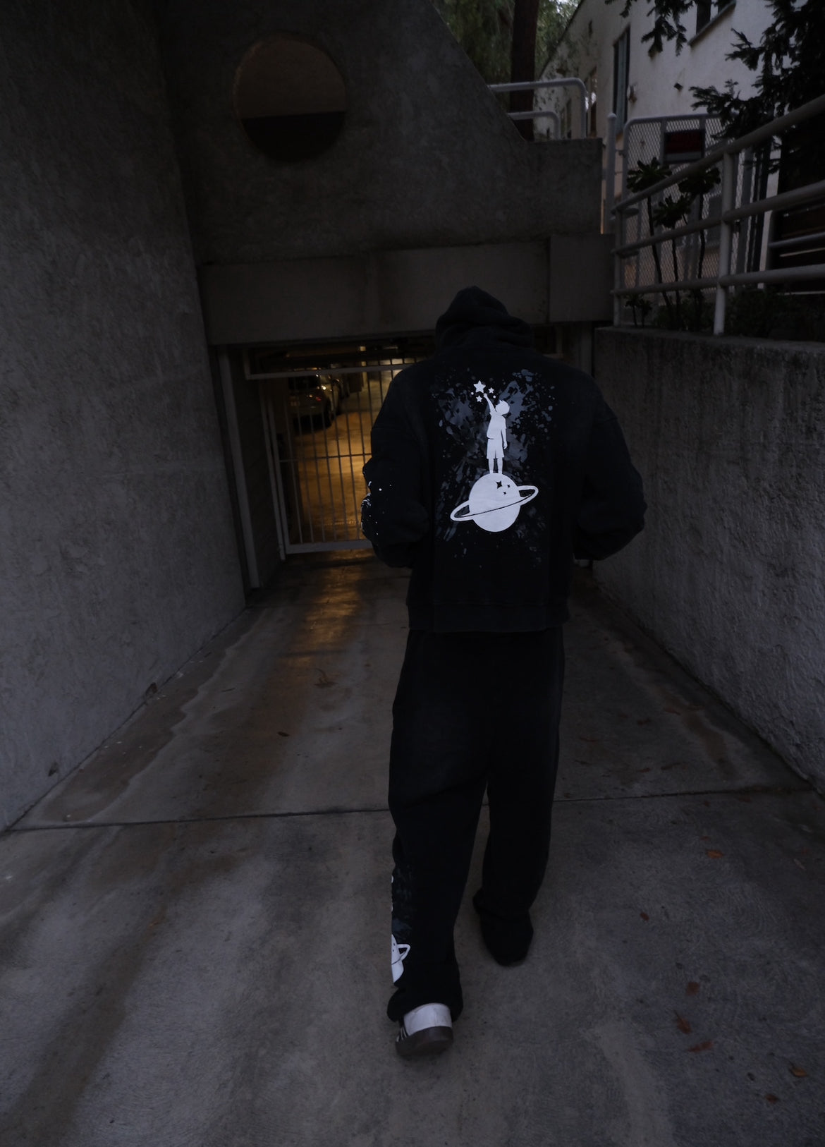 MORPHEUS - SWEATS
